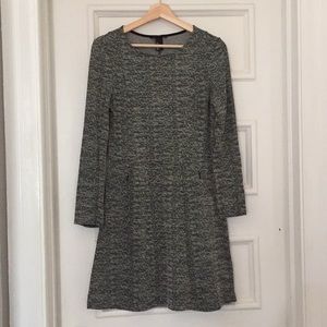 H&M stretchy knit skater dress